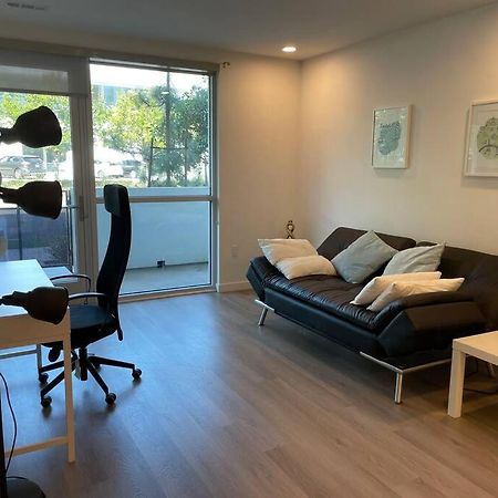 Luxurious Apartment Bardeen New Port Beach 1 Bedroom Irvine Exterior photo