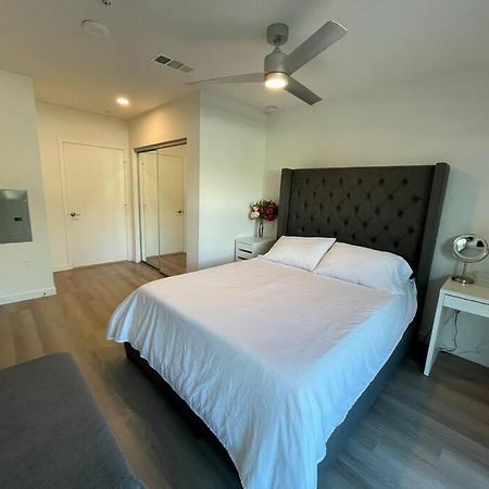 Luxurious Apartment Bardeen New Port Beach 1 Bedroom Irvine Exterior photo